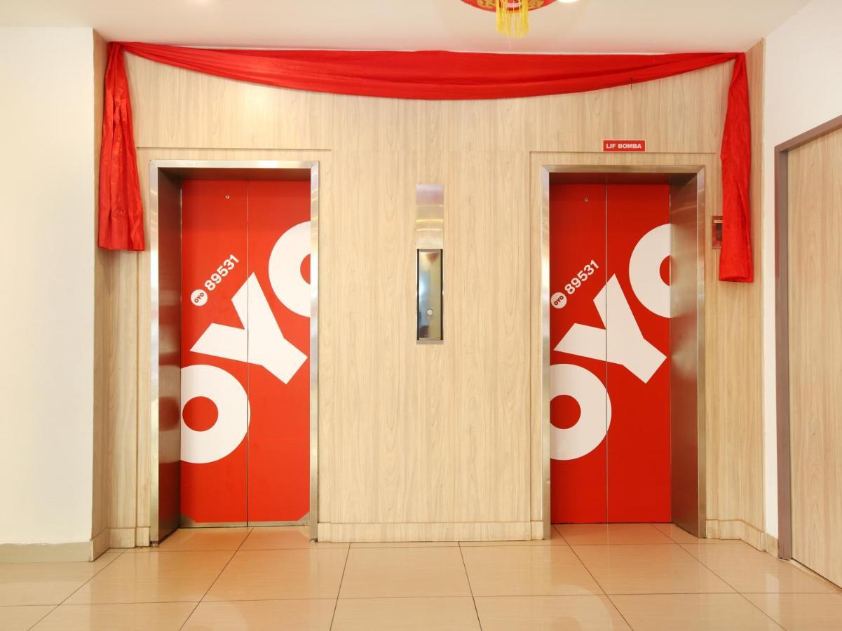 Oyo 89531 Villa Hotel Segamat Exterior photo